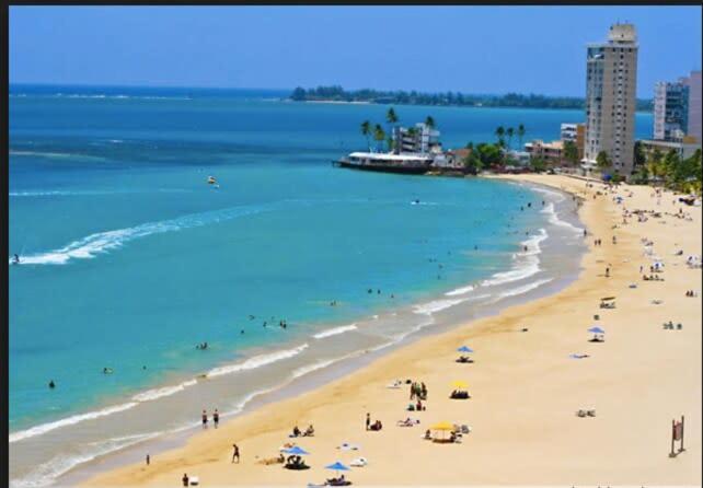 2Br Gem Ocean Front Building Isla Verde Beach Сан-Хуан Экстерьер фото